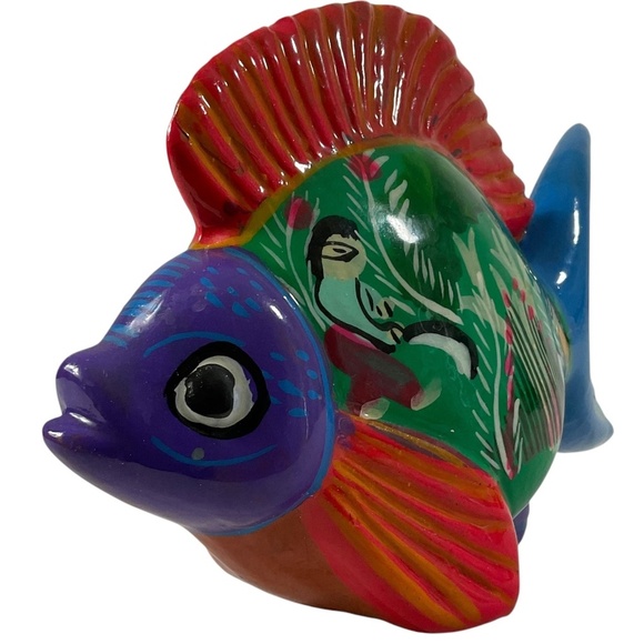 Colorful Mexican Folk Art Hand Painted Ceramic Fish Figurine 7” x 5” - Picture 3 of 12
